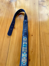 Load image into Gallery viewer, Mandolin Strap