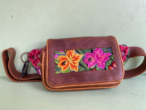 HIPBELT 0016