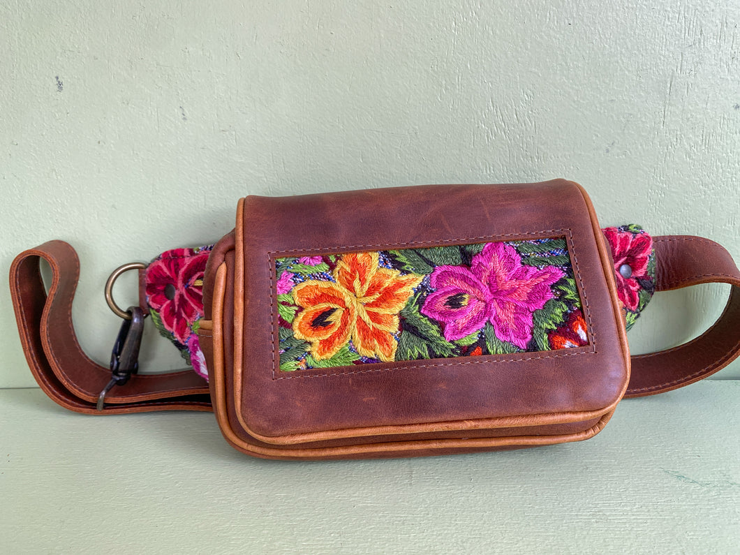 HIPBELT 0016