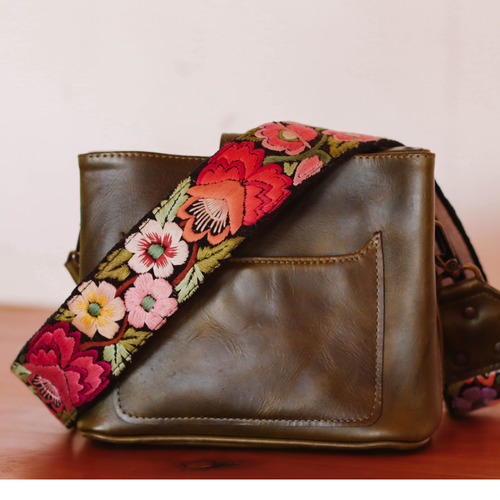 PRE-ORDER Daisy Bucket Bag in Olive Green