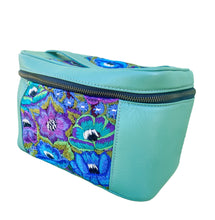 Load image into Gallery viewer, COSMETIC/MEDICINE BAG 0007