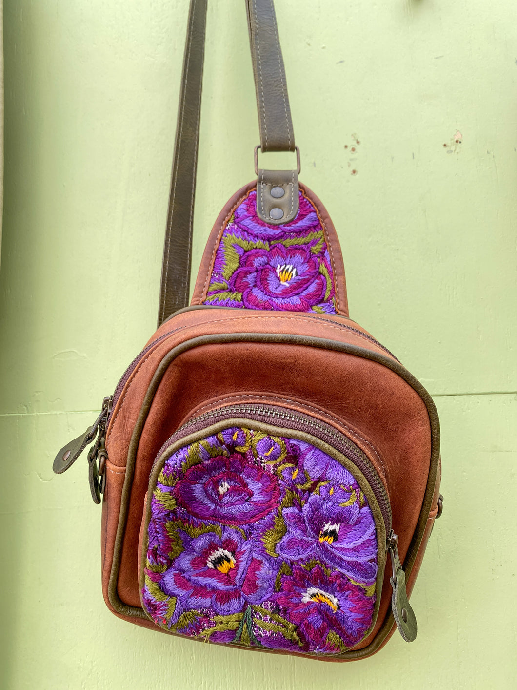 Bonita Sling Over Bag 0011