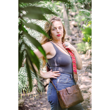 Load image into Gallery viewer, PRE-ORDER Daisy Bucket Bag Black