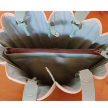 Load image into Gallery viewer, Sea Shell