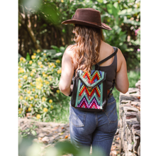 Load image into Gallery viewer, Dahlia Backpack