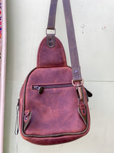 Load image into Gallery viewer, Bonita Sling Over Bag 0011
