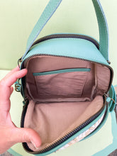 Load image into Gallery viewer, Alitzel Backpack