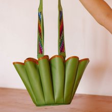 Load image into Gallery viewer, PRE-ORDER Concha