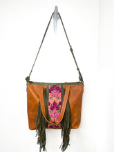 Load image into Gallery viewer, ISABELLA with Fringe Large Everyday Tote 0010