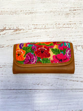 Load image into Gallery viewer, Womens Tri-fold Wallet 0006