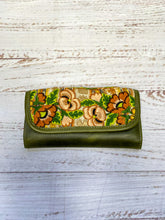 Load image into Gallery viewer, Womens Tri-fold Wallet 0007