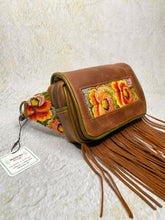 Load image into Gallery viewer, Fringe Hipbelt