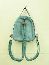 Load image into Gallery viewer, Alitzel Backpack