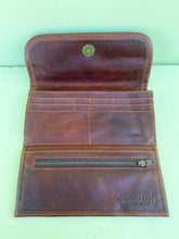 Load image into Gallery viewer, Womens Tri-fold Wallet 0010