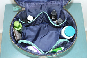 COSMETIC/MEDICINE BAG 0004