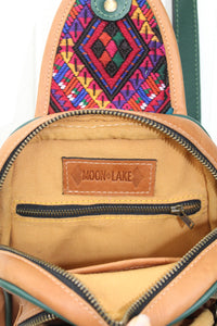 BLAKE Sling Over Bag 0002