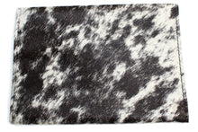 Load image into Gallery viewer, COWHIDE Pouch 0004