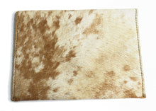 Load image into Gallery viewer, COWHIDE Pouch 0003