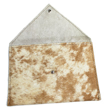 Load image into Gallery viewer, COWHIDE Pouch 0003