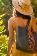 Load image into Gallery viewer, ISABELLA Large Everyday Tote 0007