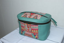 Load image into Gallery viewer, COSMETIC/MEDICINE BAG 0001