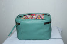 Load image into Gallery viewer, COSMETIC/MEDICINE BAG 0001