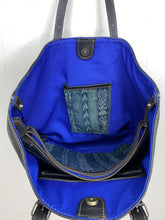 Load image into Gallery viewer, MoonLake Designs Isabella Large Everyday Tote in black Leather inside view of bag showing pockets and removable textile and leather compartment