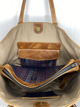 Load image into Gallery viewer, MoonLake Designs Isabella Large Everyday Tote in light tan Leather inside view of bag showing pockets with zippered and magnetic closures and removable textile and leather compartment