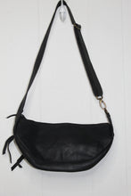 Load image into Gallery viewer, LAUREN SLING BAG AND HIPBELT 0004