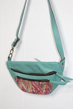 Load image into Gallery viewer, LAUREN SLING BAG AND HIPBELT 0002