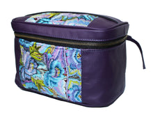 Load image into Gallery viewer, COSMETIC/MEDICINE BAG 0002