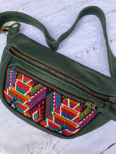 Load image into Gallery viewer, LAUREN SLING BAG AND HIPBELT 0006