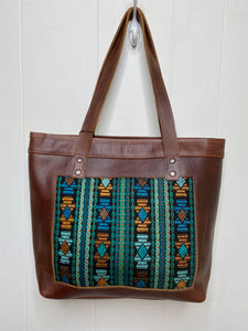 ANJA Over the shoulder tote 0002