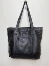 Load image into Gallery viewer, ANJA Over the shoulder tote 0005