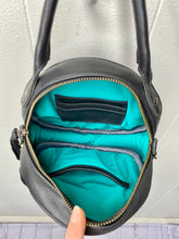 Load image into Gallery viewer, LUNA with Fringe Crossbody 0005